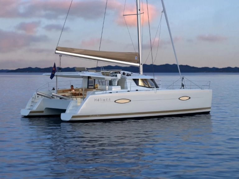 Pronajmout si Fountaine Pajot Helia 44 v Fethiye