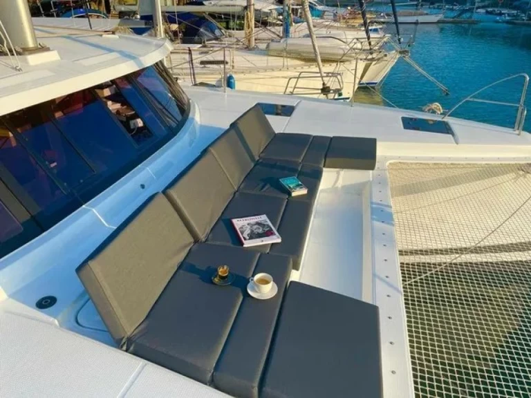 Fountaine Pajot Astrea 42 jednotlivci a charterové společnosti v Punat