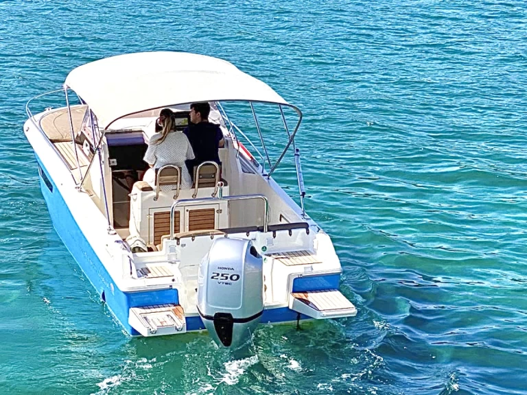 Pronájem lodi Atlantic ATLANTIC 750 SUN CRUISER v Tribunj na Samboatu