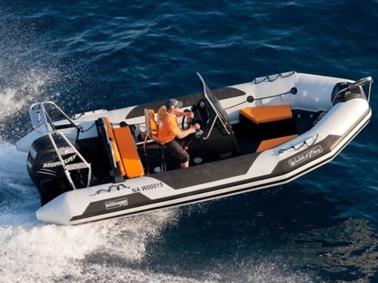 Pronájem Polotuhá loď Sillinger s licencí