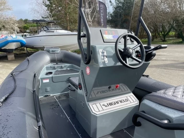 Highfield HIGHFIELD 54 PATROL COASTER jednotlivci a charterové společnosti v Port-Haliguen