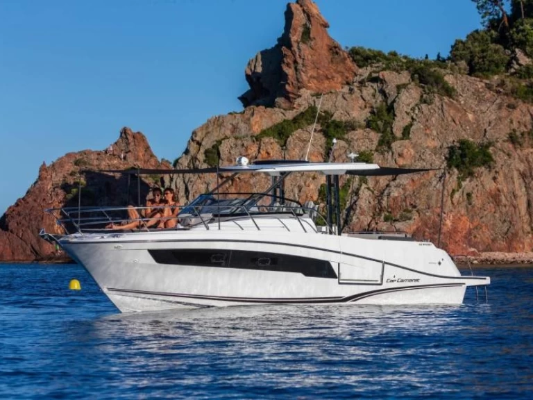 Pronájem Motorová loď v La Trinité-sur-Mer -Jeanneau Cap Camarat 10.5 WA série 2