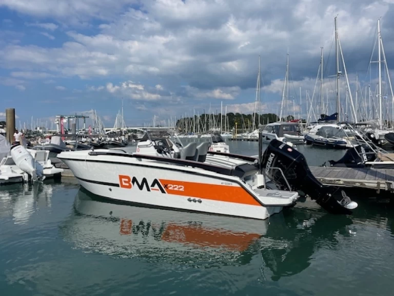 Pronájem lodi BMA BOATS BMA X222 v La Trinité-sur-Mer na Samboatu