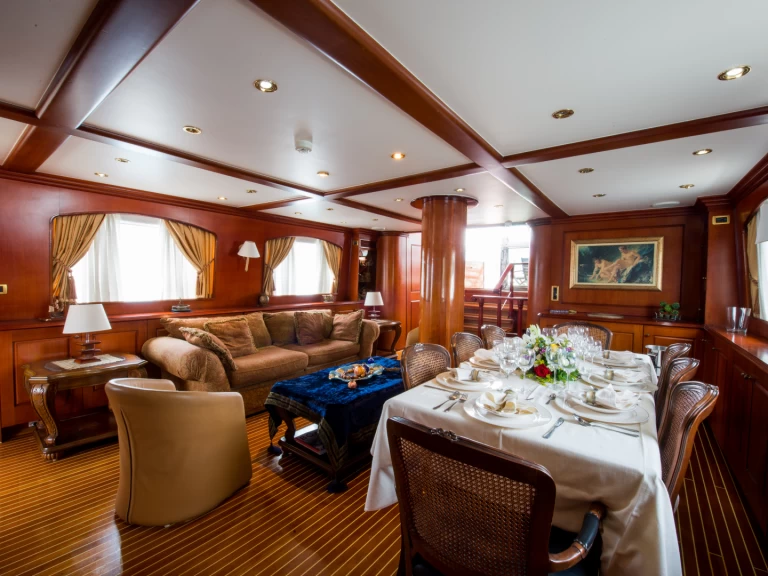 Pronájem Plachetnice  s licencí