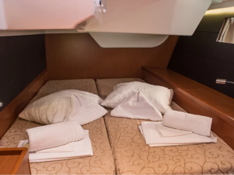 Pronájem jachty v Ávdira -Bénéteau Oceanis 48 na Samboatu