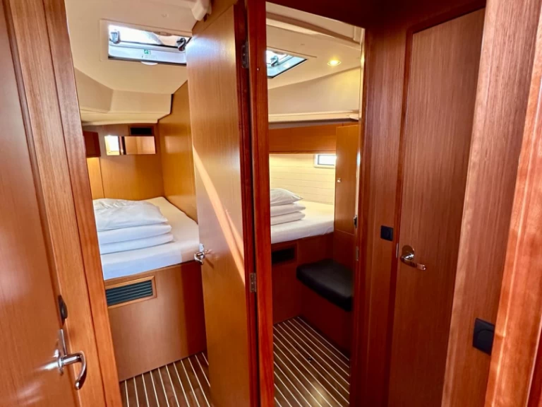 Pronájem lodi Bavaria Cruiser 46 v Sukošan na Samboatu