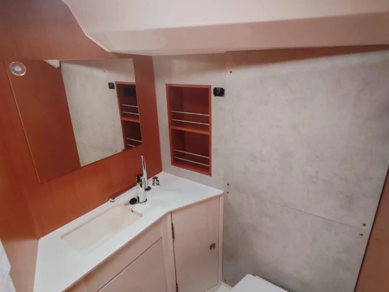 Pronájem Plachetnice Bavaria s licencí