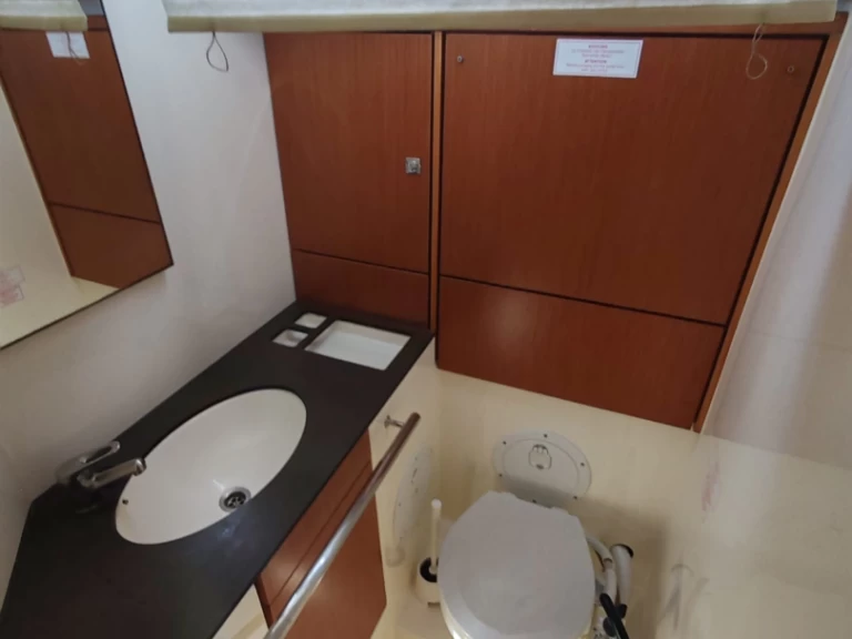 Plachetnice k pronájmu v Drage za nejlepší cenu