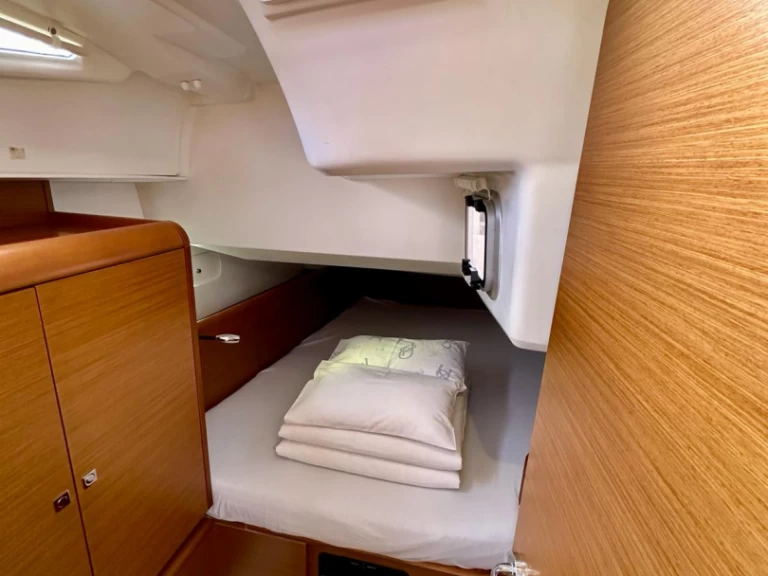 Pronájem lodi Jeanneau Sun Odyssey 449 v Sukošan na Samboatu