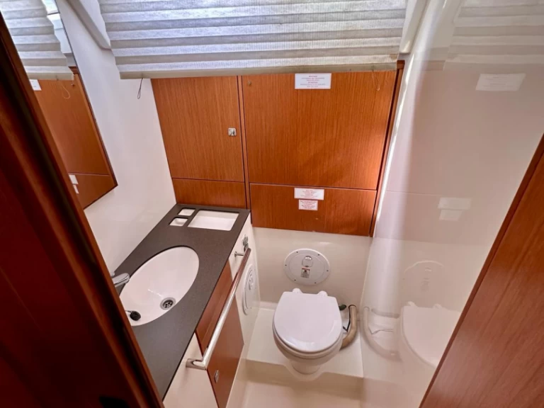 Pronájem lodi Bavaria Cruiser 46 v Sukošan na Samboatu