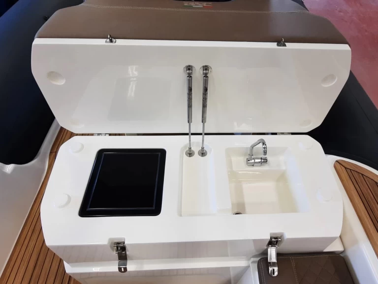 Pronajmout si Bsc BSC 78 v Arbatax