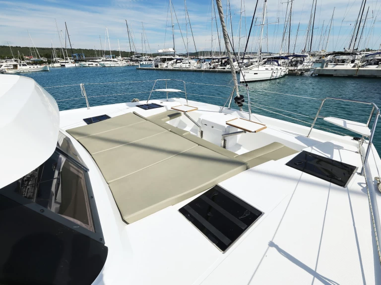 Katamarán k pronájmu v Sukošan za nejlepší cenu