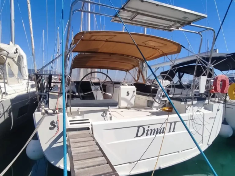 Plachetnice k pronájmu v Lefkáda za nejlepší cenu