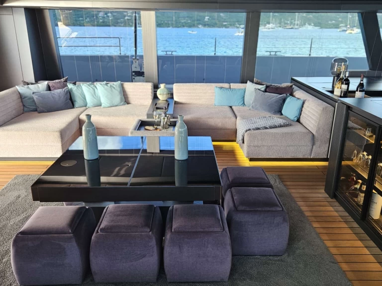 Pronajmout si Sunreef SHADES OF GREY v Sardinie 