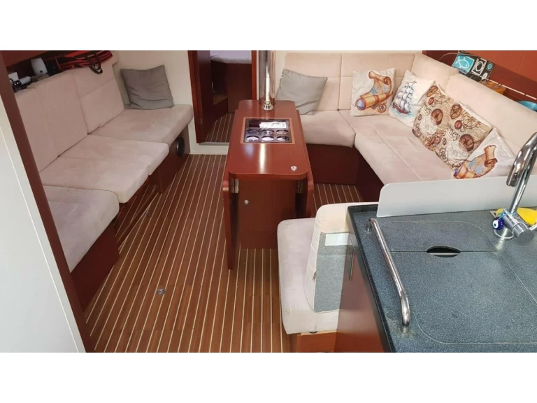 Pronájem lodi Hanse Hanse 415 v Fethiye na Samboatu