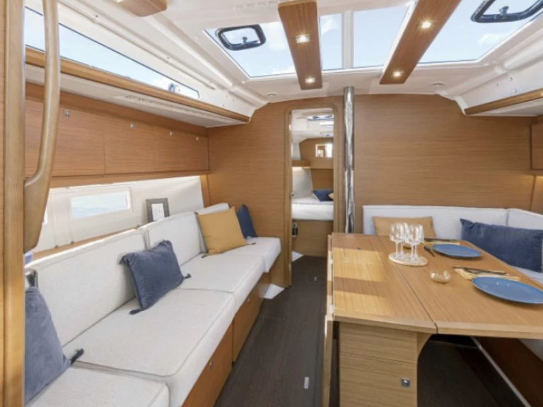 Pronájem Plachetnice v Port-Camargue -Dufour Dufour 390 Grand Large