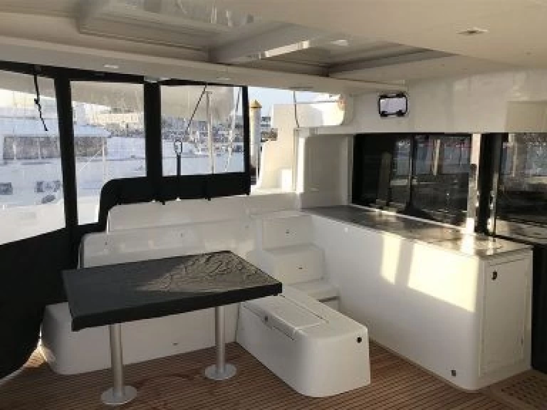 Lagoon Lagoon 46 jednotlivci a charterové společnosti v Parish of Saint George