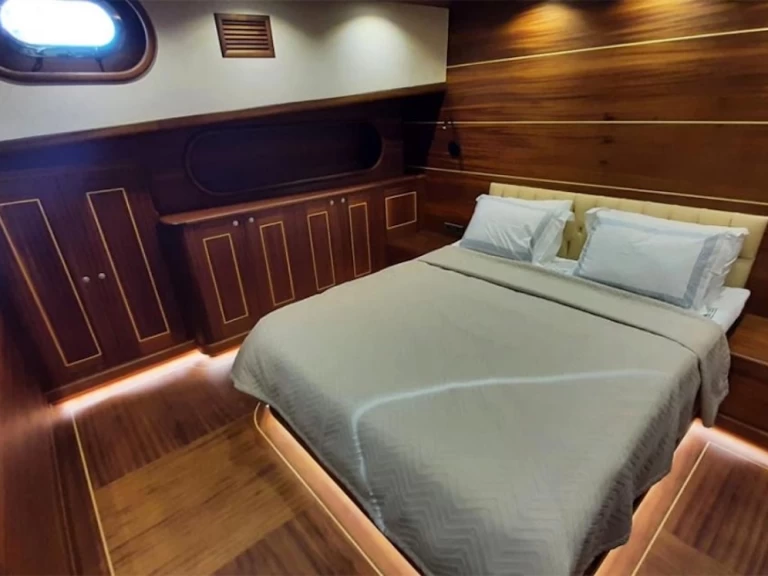 Pronájem lodi  CARPEDIEM CORAL v Bodrum na Samboatu