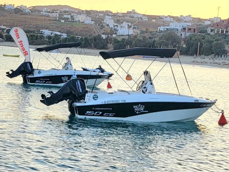 Pronájem Motorová loď Compass s licencí