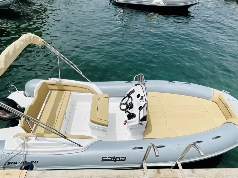 Pronajmout si Salpa Salpa Soleil 20 v Sorrento