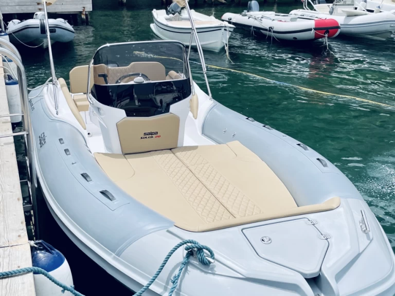 Salpa Salpa Soleil 20 jednotlivci a charterové společnosti v Sorrento