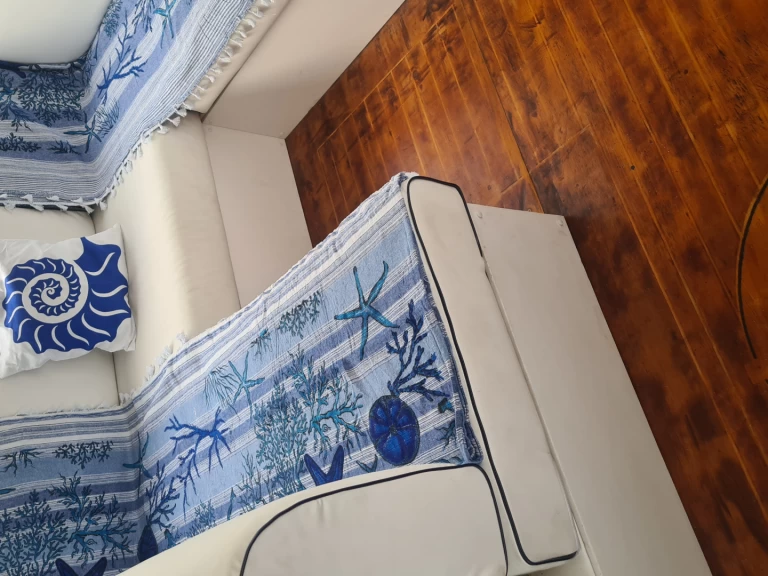 Pronajmout Motorová loď se skipperem či ne Sunkiss v Riposto