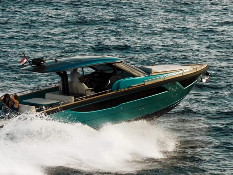 Pronájem Jachta FORZA s licencí