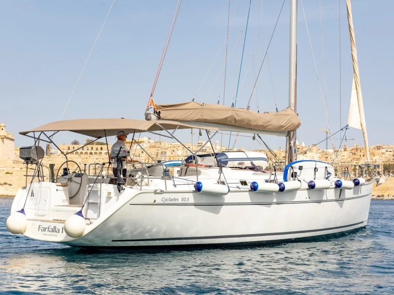 Pronajmout si Bénéteau Cyclades 50.5 v Il-Kalkara