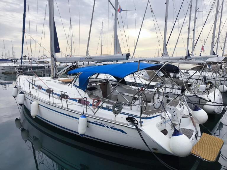 Bavaria Bavaria 50 Cruiser jednotlivci a charterové společnosti v Punat