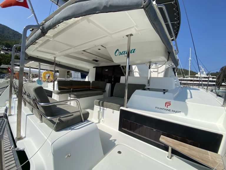 Pronajmout Katamarán se skipperem či ne Fountaine Pajot v Fethiye