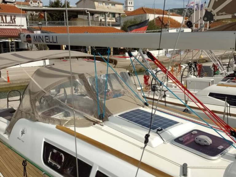 Pronájem lodi Gouvia lákavé ceny Sun Odyssey 33i