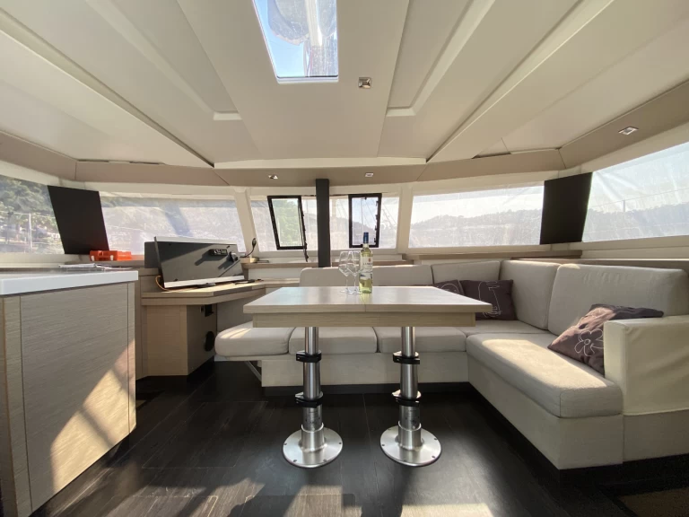 Pronájem lodi Fountaine Pajot Astrea 42 v Fethiye na Samboatu