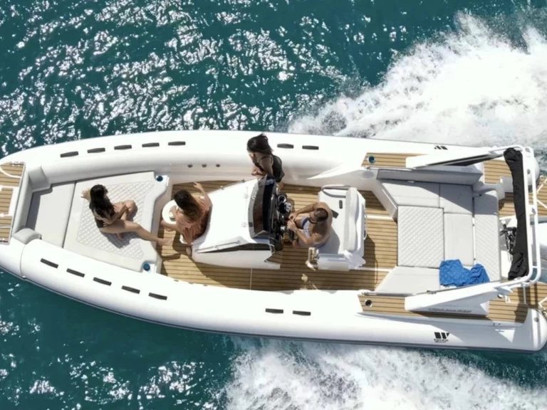 Pronájem lodi La Flotte lákavé ceny 850