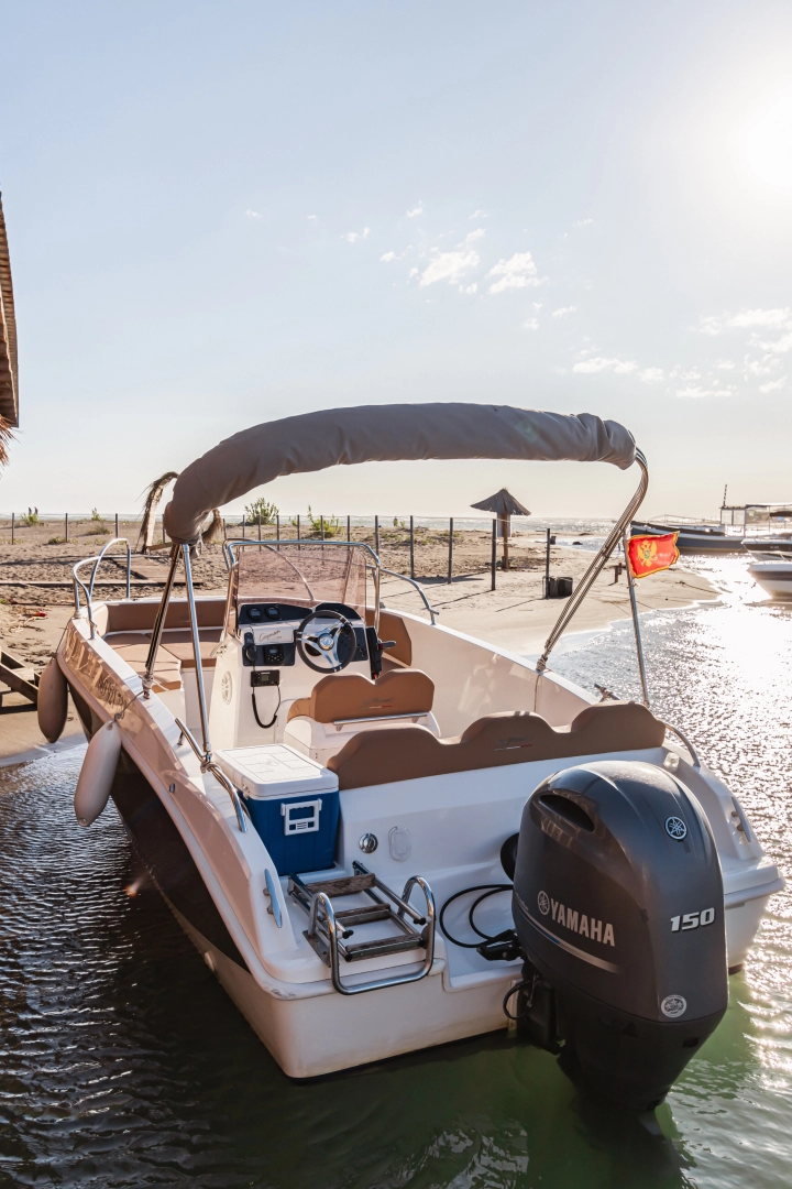 Pronájem lodi Idea Marine IDEA 58 v Ulcinj na Samboatu