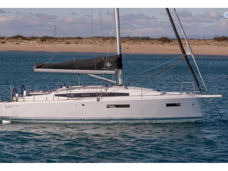 Pronájem Plachetnice v San Miguel De Abona -Jeanneau Sun Odyssey 380