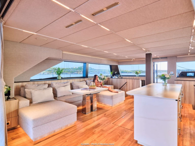 Pronájem Jachta v Neapol -Moon Yacht Moon 60 Hull 8 2025