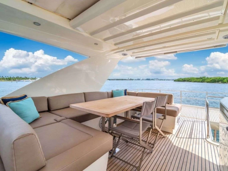 Pronájem jachty v Nassau -Prestige Yachts Oceana na Samboatu