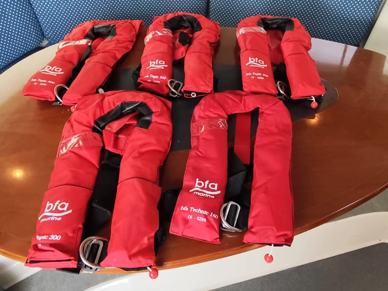 Pronájem Katamarán v Ibiza Town -Fountaine Pajot Tobago 35