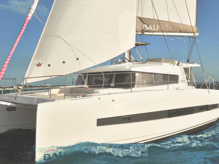 Pronájem lodi Kotor lákavé ceny Bali 4.1