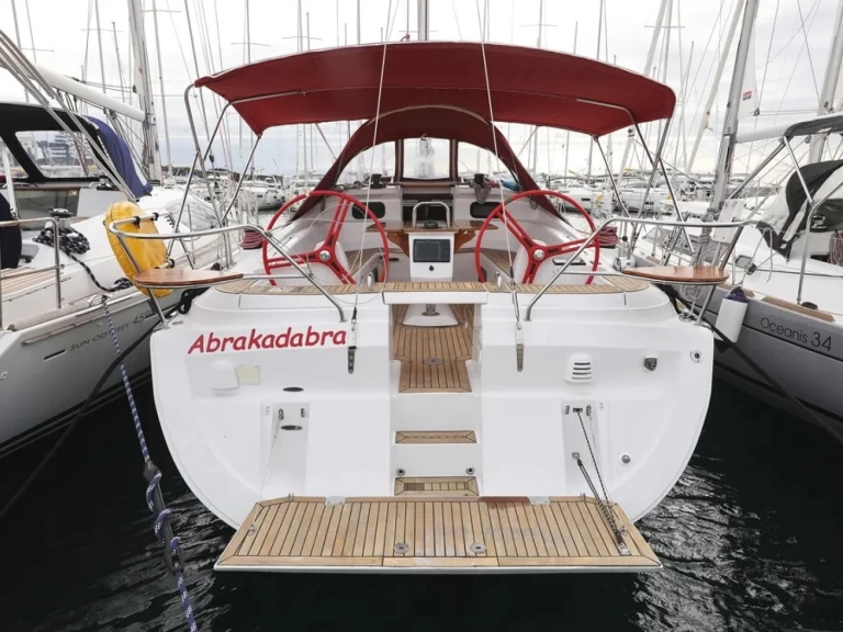 Pronájem Plachetnice Elan s licencí