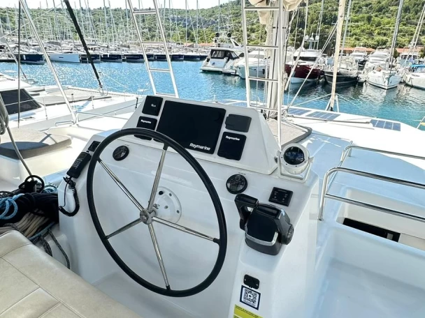 Pronájem lodi Dufour Dufour Catamarans 48 Sail v Primošten  na Samboatu
