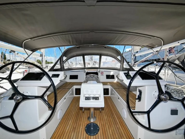 Pronájem Plachetnice v Zadar -Bavaria Bavaria C45