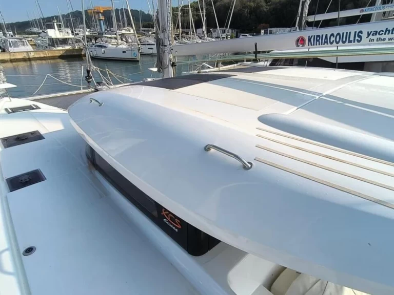 Pronájem lodi Excess Excess 11 v Pula na Samboatu