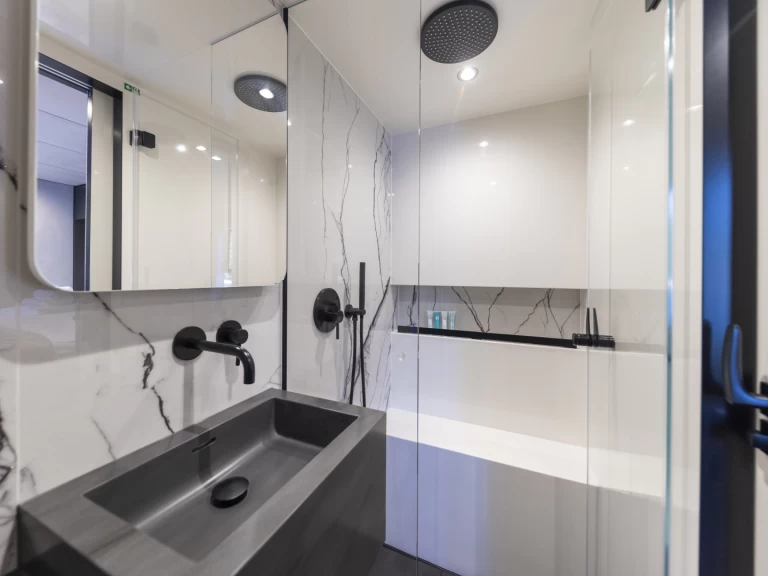 Pronájem lodi Split lákavé ceny Sunreef 60 (23)