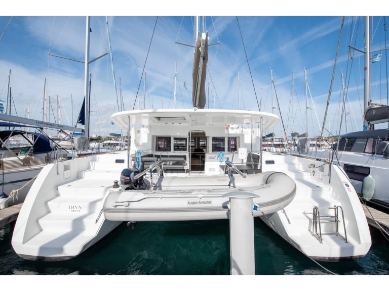 Pronájem lodi Lagoon Lagoon 450 F v Lavrio na Samboatu