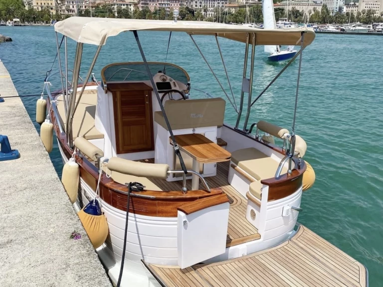 Pronájem jachty v La Spezia -Mimi 7.50 na Samboatu