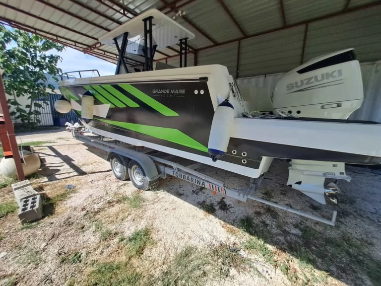 GRANDE MARE 29 GRANDE MARE 29 jednotlivci a charterové společnosti v Trogir