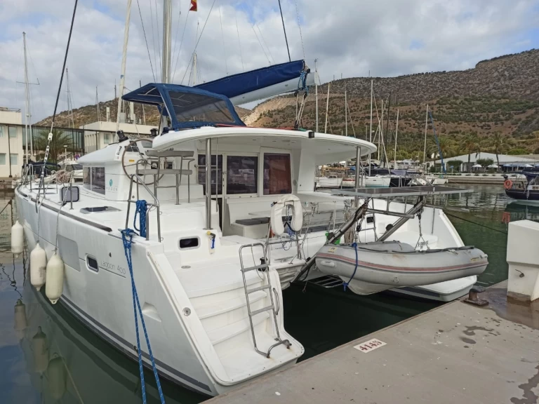 Pronajmout Katamarán se skipperem či ne Lagoon v Ciutadella de Menorca