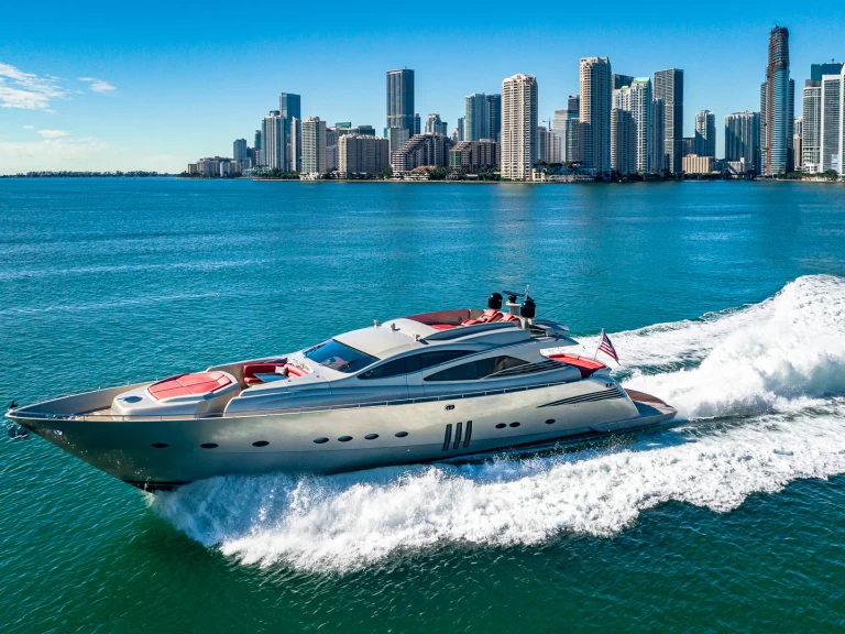 Pronajmout si Pershing Pershing 90 v South Miami Beach
