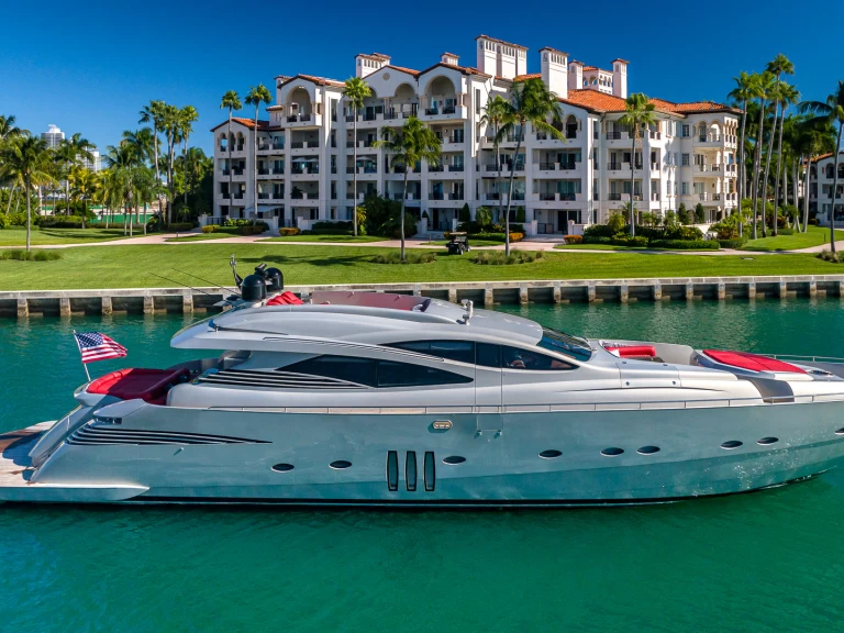 Pronájem lodi Pershing Pershing 90 v South Miami Beach na Samboatu